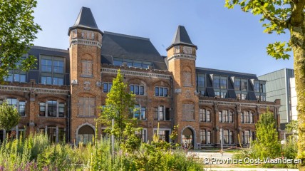 Bezoek aan het Provinciehuis Oost-Vlaanderen in Gent