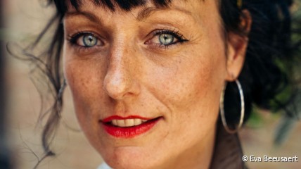 Toast Literair met Lara Taveirne