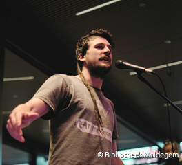 Maldegemse babbel | podiumdichter Briek van Gaever